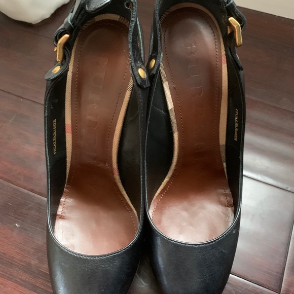 Burberry Size 9 Wedges - Picture 8 of 9